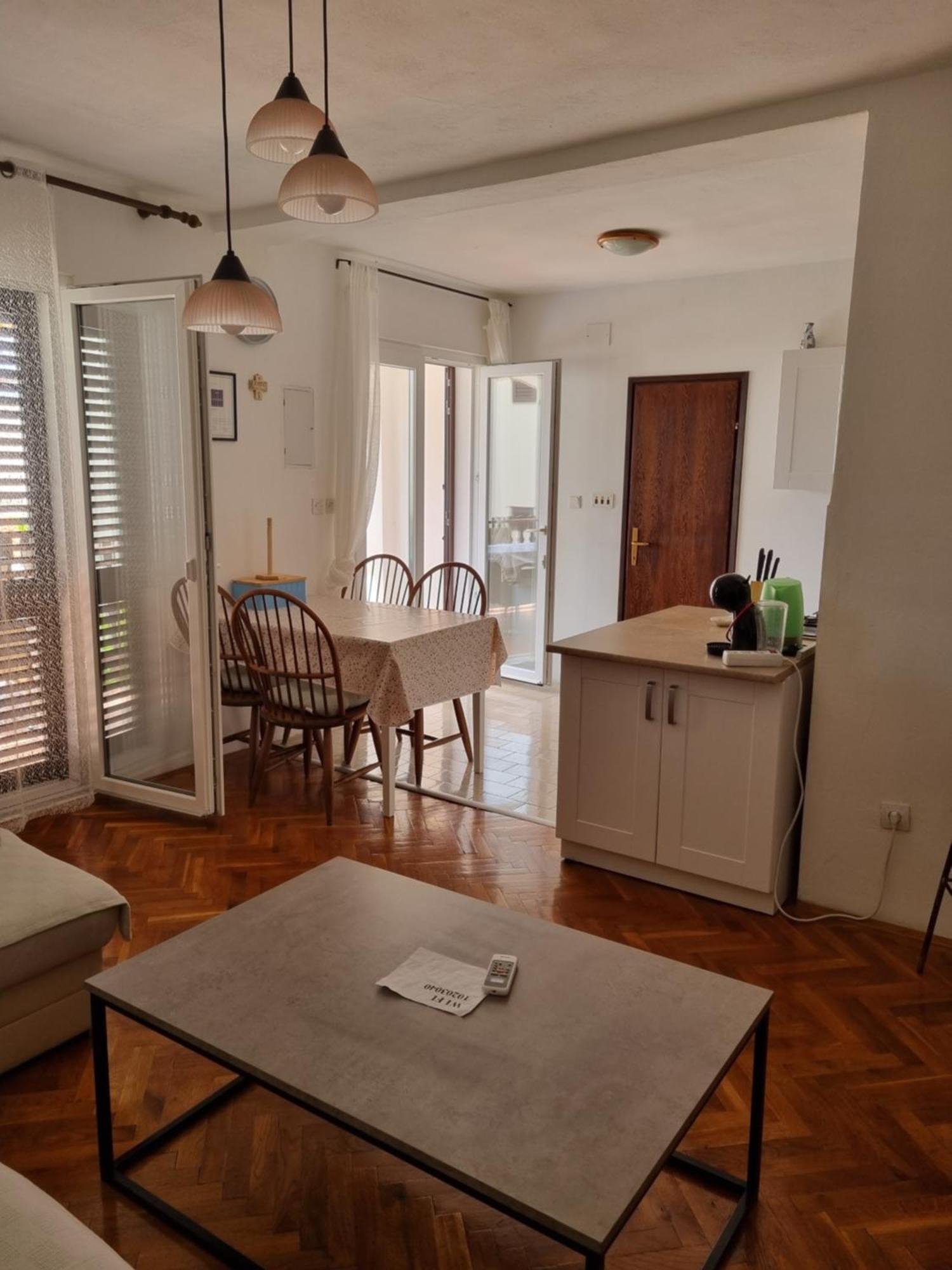 Apartman Frketic Жаборич Экстерьер фото