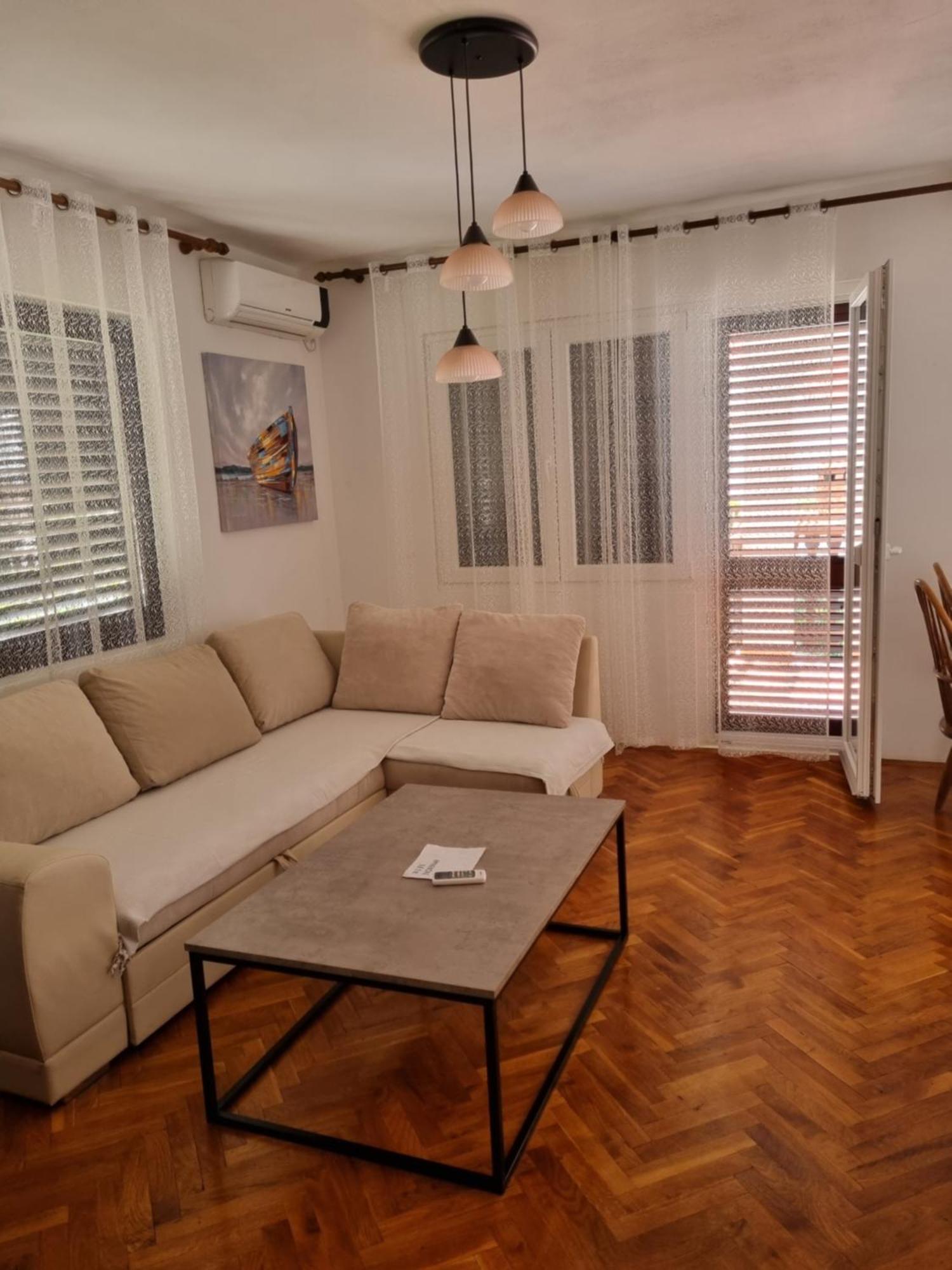 Apartman Frketic Жаборич Экстерьер фото