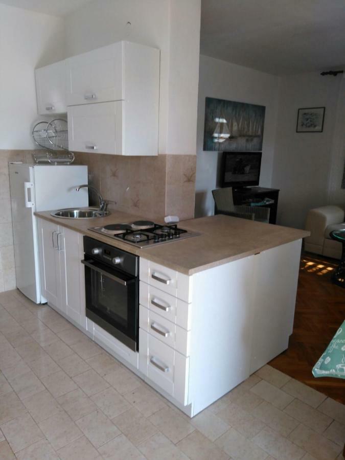 Apartman Frketic Жаборич Экстерьер фото